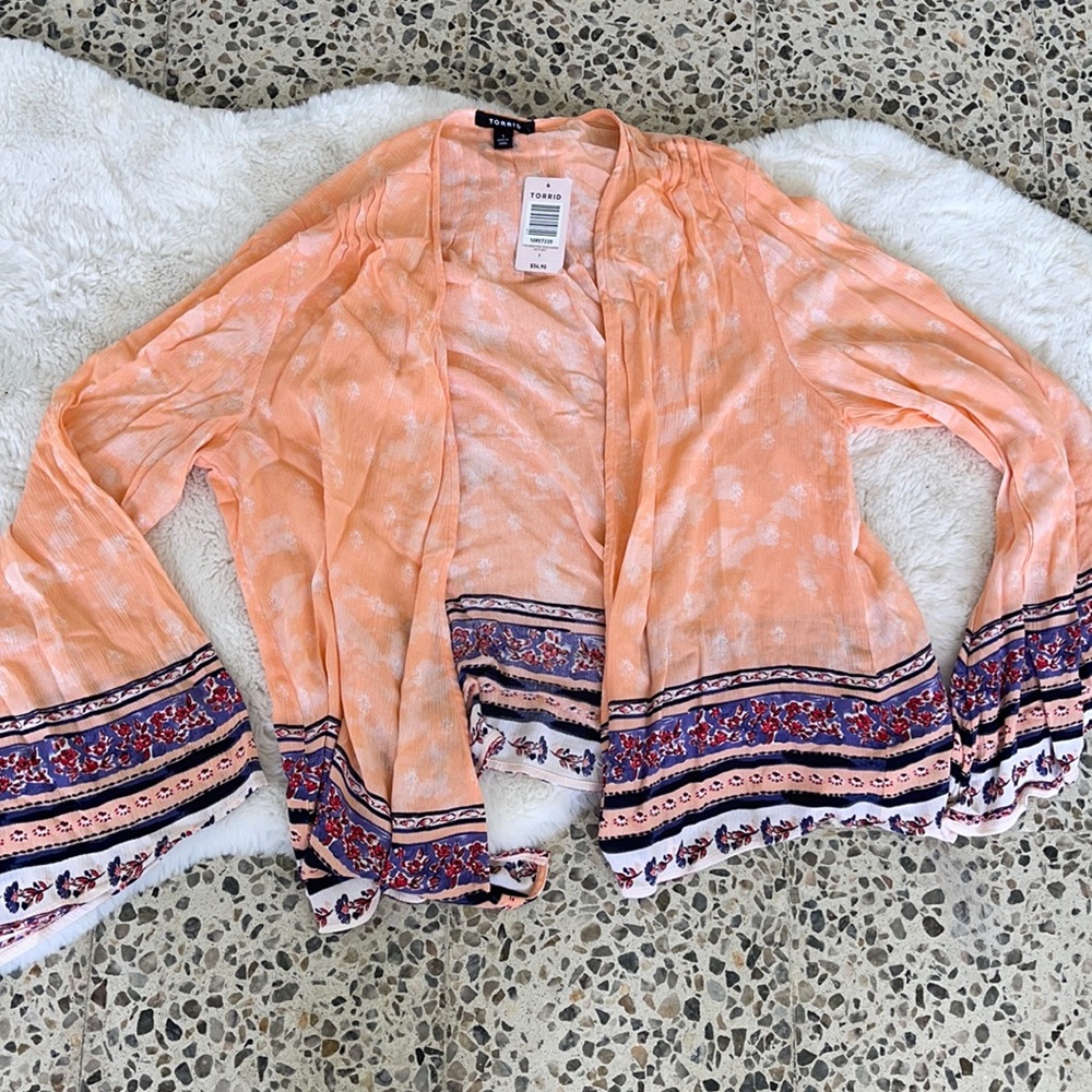 Torrid Gauze Kimono NWT size 1